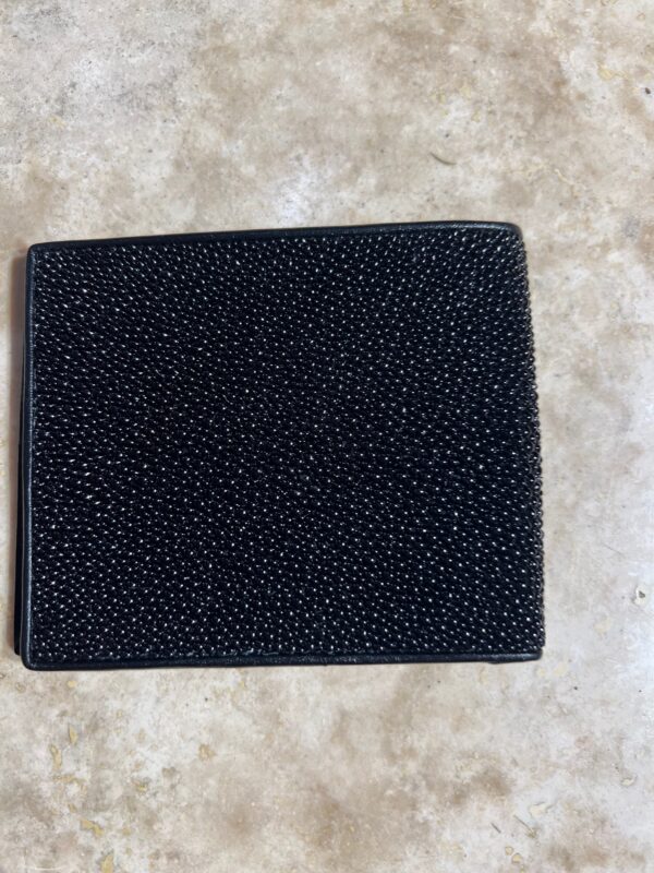 black stingray wallet