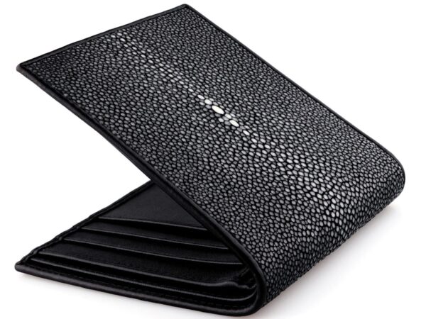 black polished stingray wallet